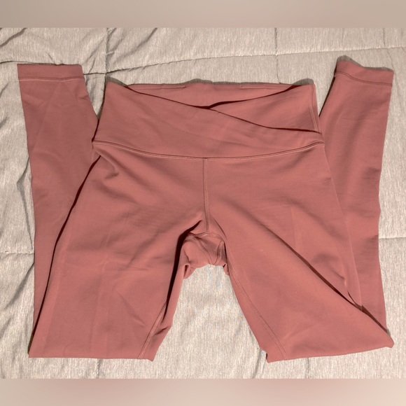 Lululemon Crisscross Waistband 28” Leggings Size 8 - Picture 3 of 3